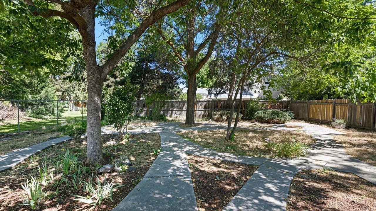 Photo of Outdoor in Veterans Park