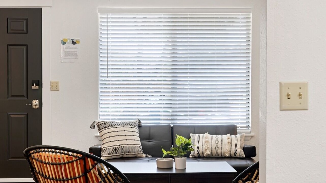 Photo of Livingroom in Veterans Park