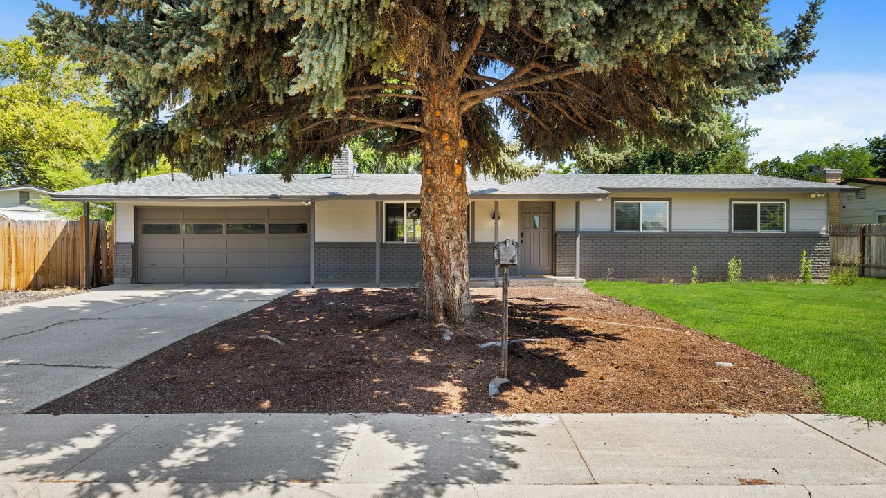 Photo of Outdoor in West Bench