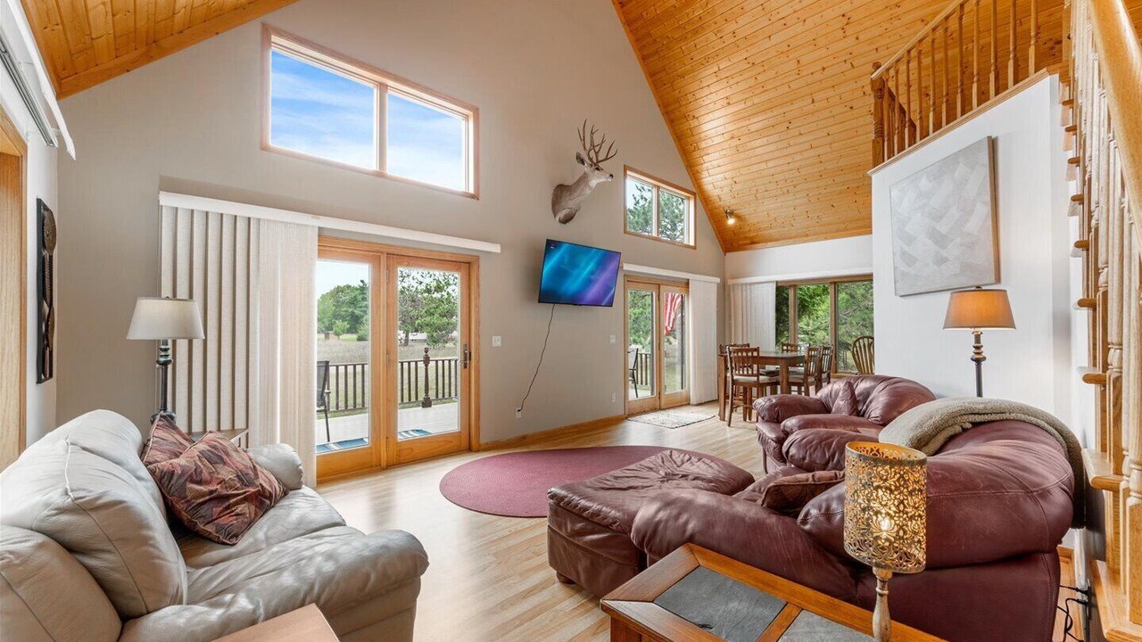 Photo of Livingroom in Danbury