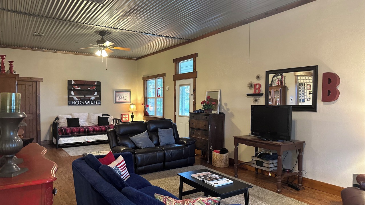Photo of Livingroom in Gillham