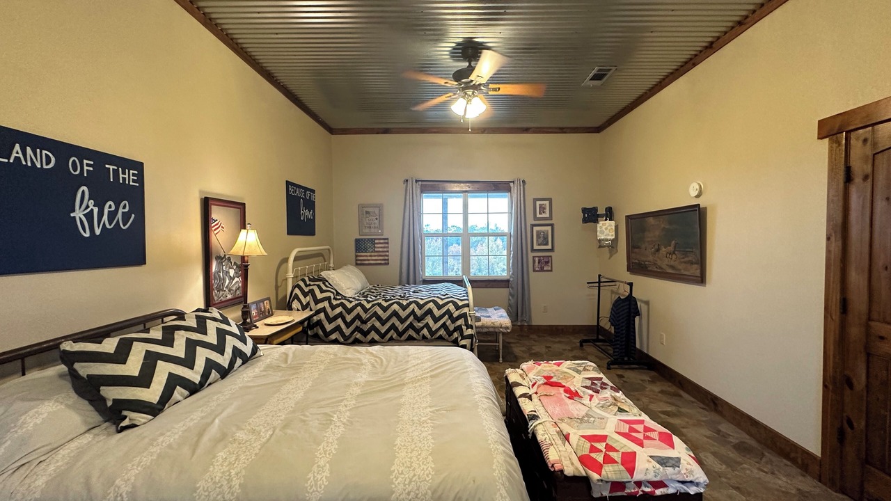 Photo of Bedroom in Gillham