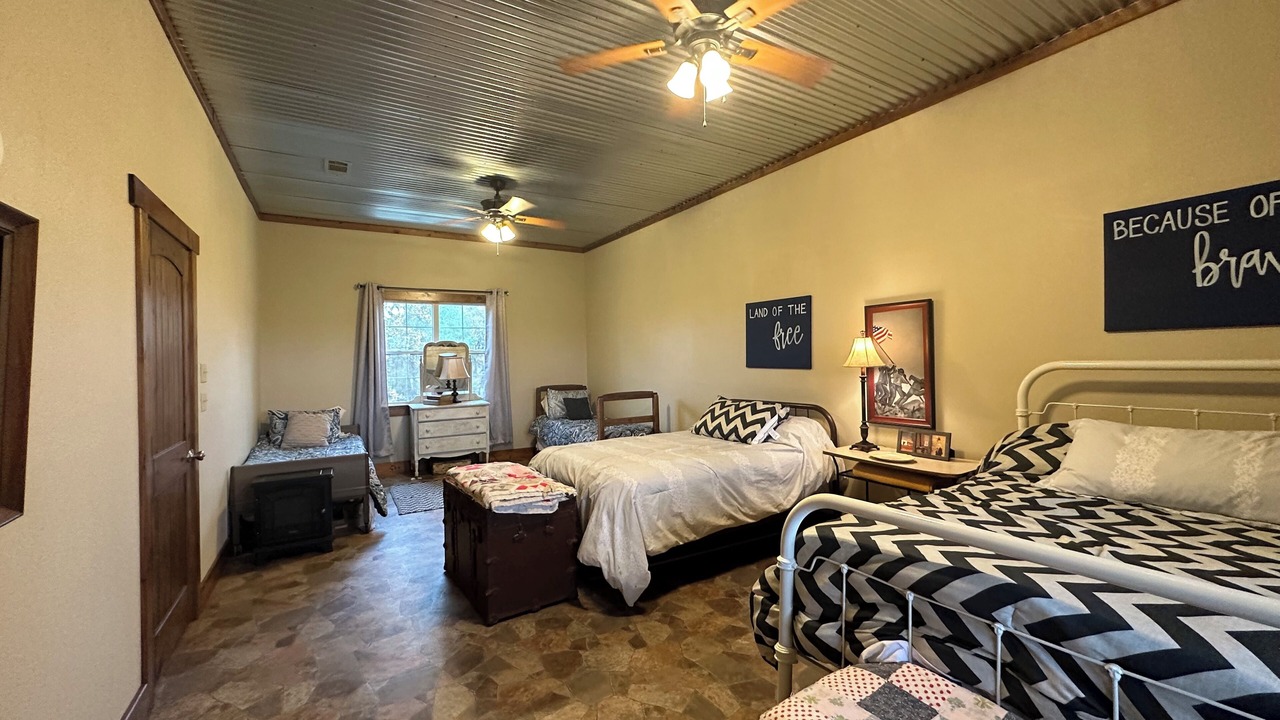 Photo of Bedroom in Gillham