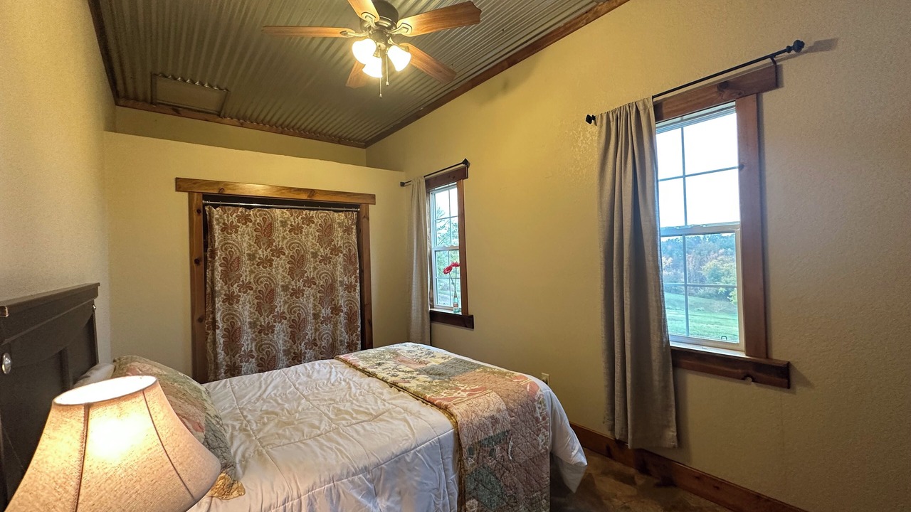 Photo of Bedroom in Gillham