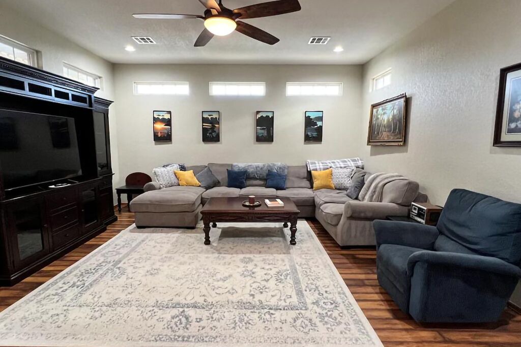 Photo of Livingroom in Chandler