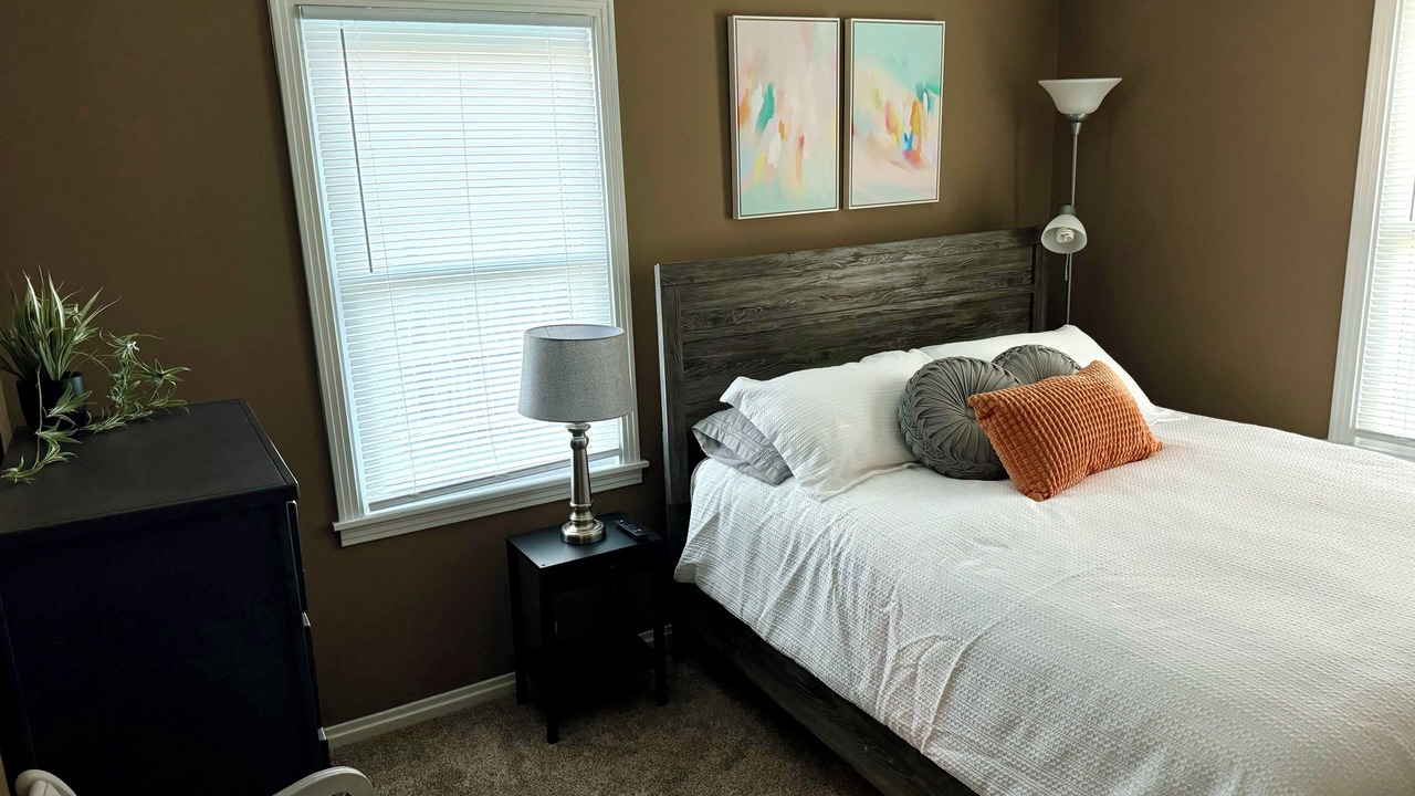 Photo of Bedroom in Salina