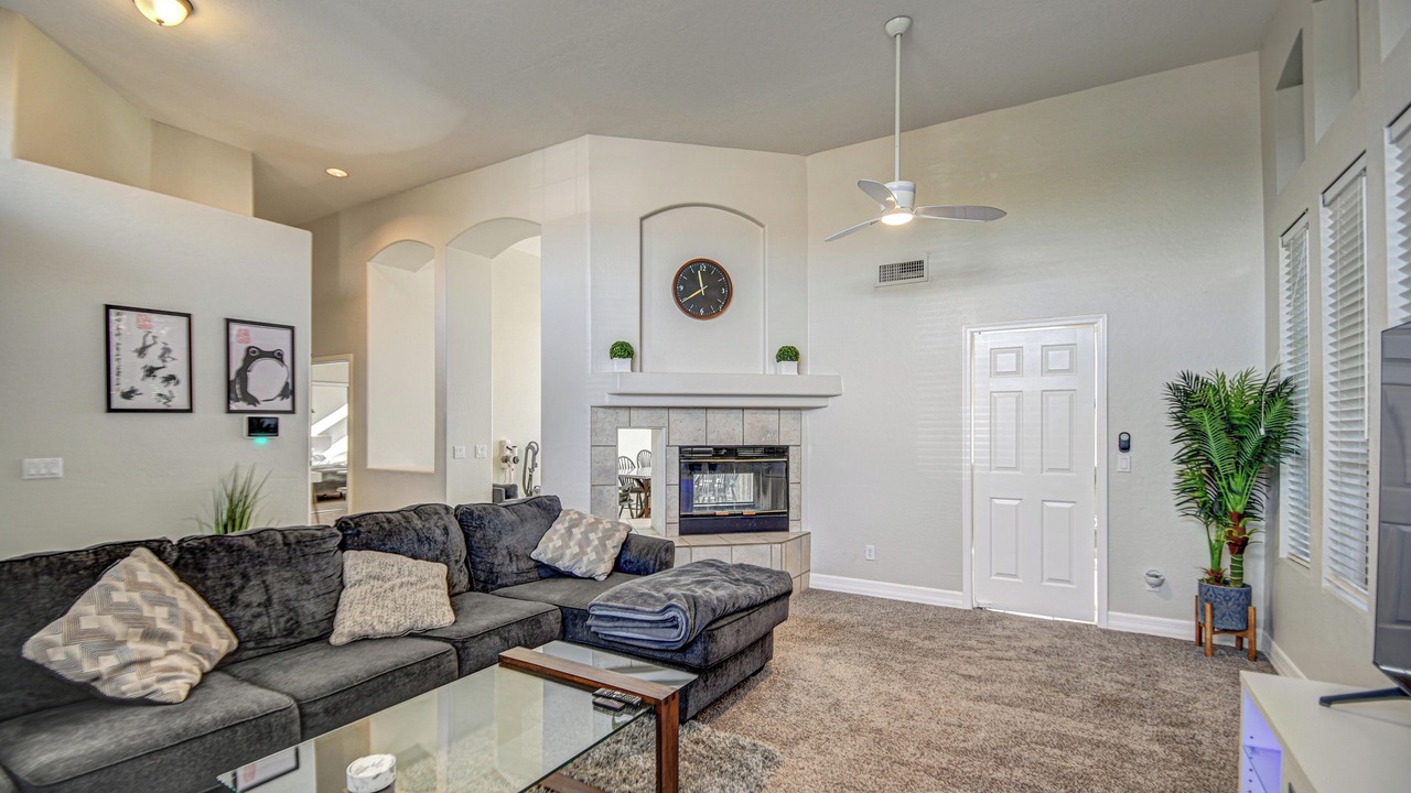 Photo of Livingroom in Mesa