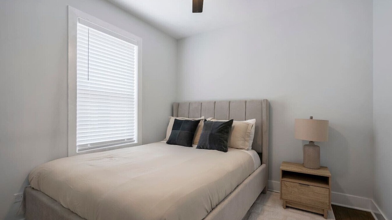Photo of Bedroom in Cragin