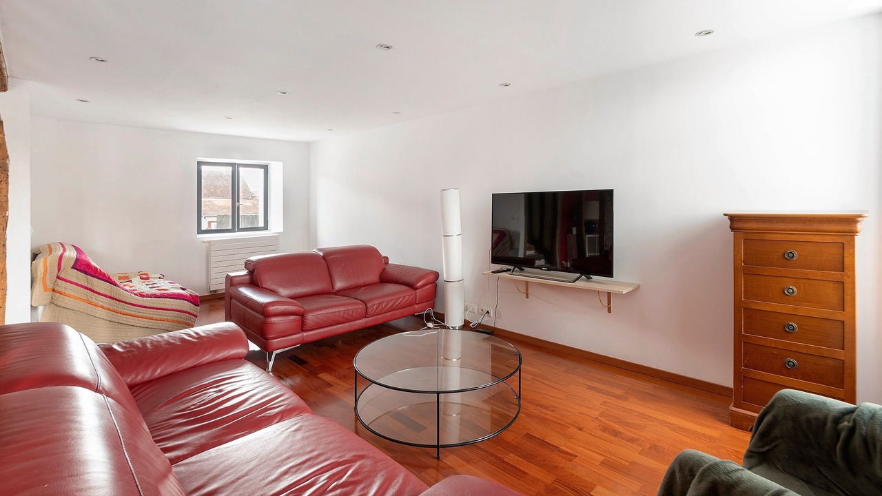 Photo of Livingroom in Reau