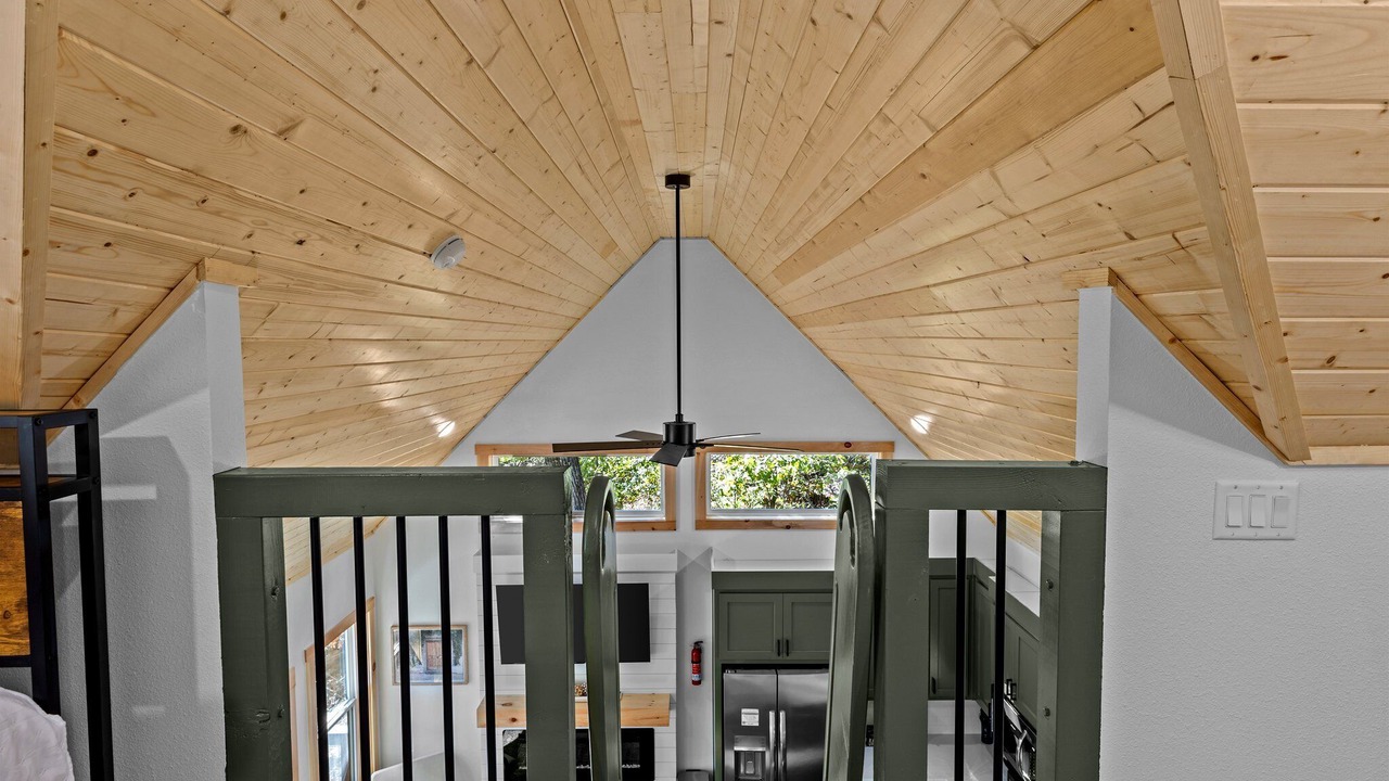 Photo of Bedroom in Beaver Shores