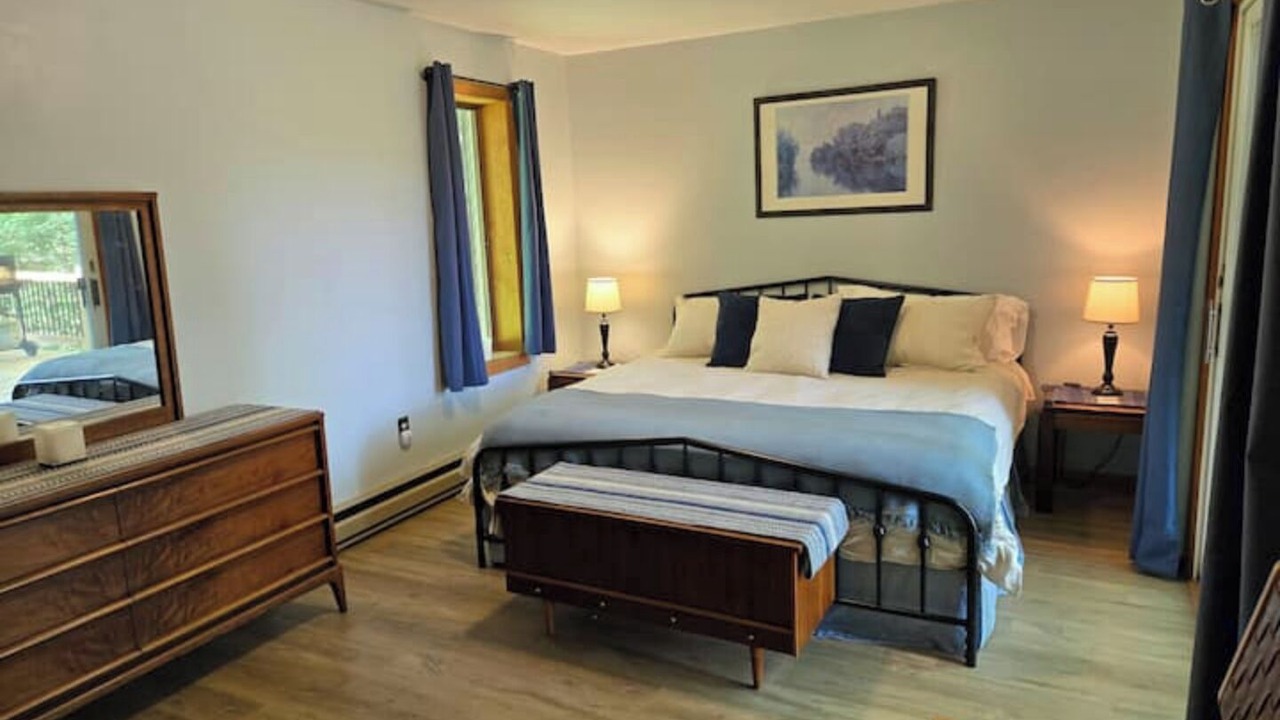 Photo of Bedroom in Iron River