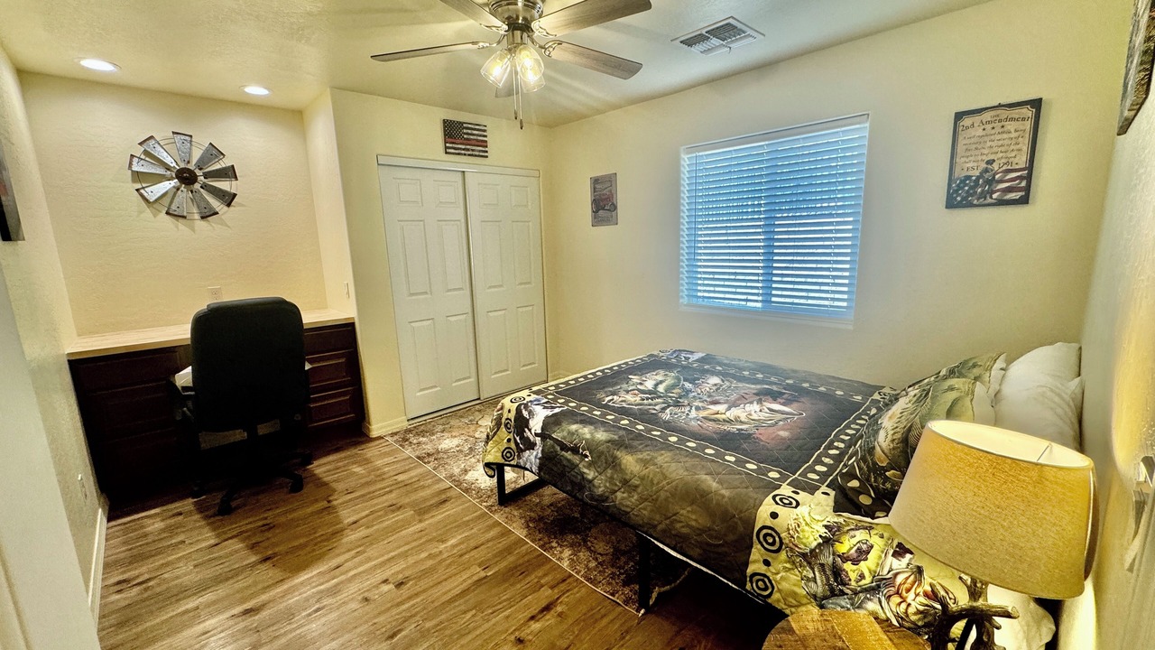 Photo of Bedroom in Tonto Basin