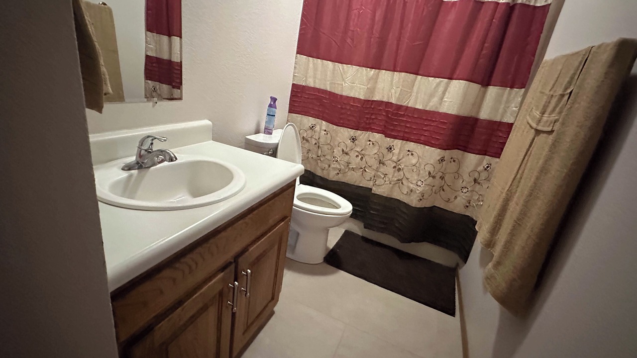 Photo of Bathroom in St. Robert