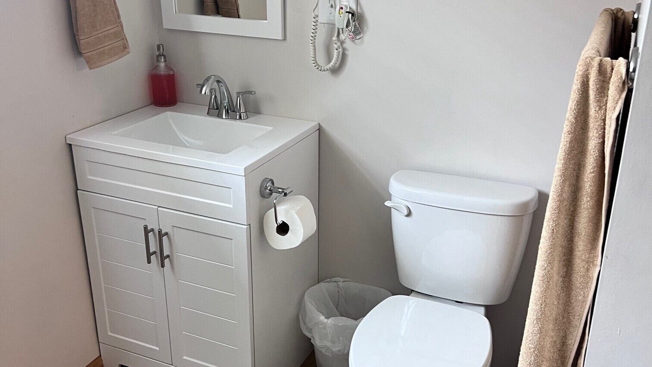 Photo of Bathroom in St. Robert