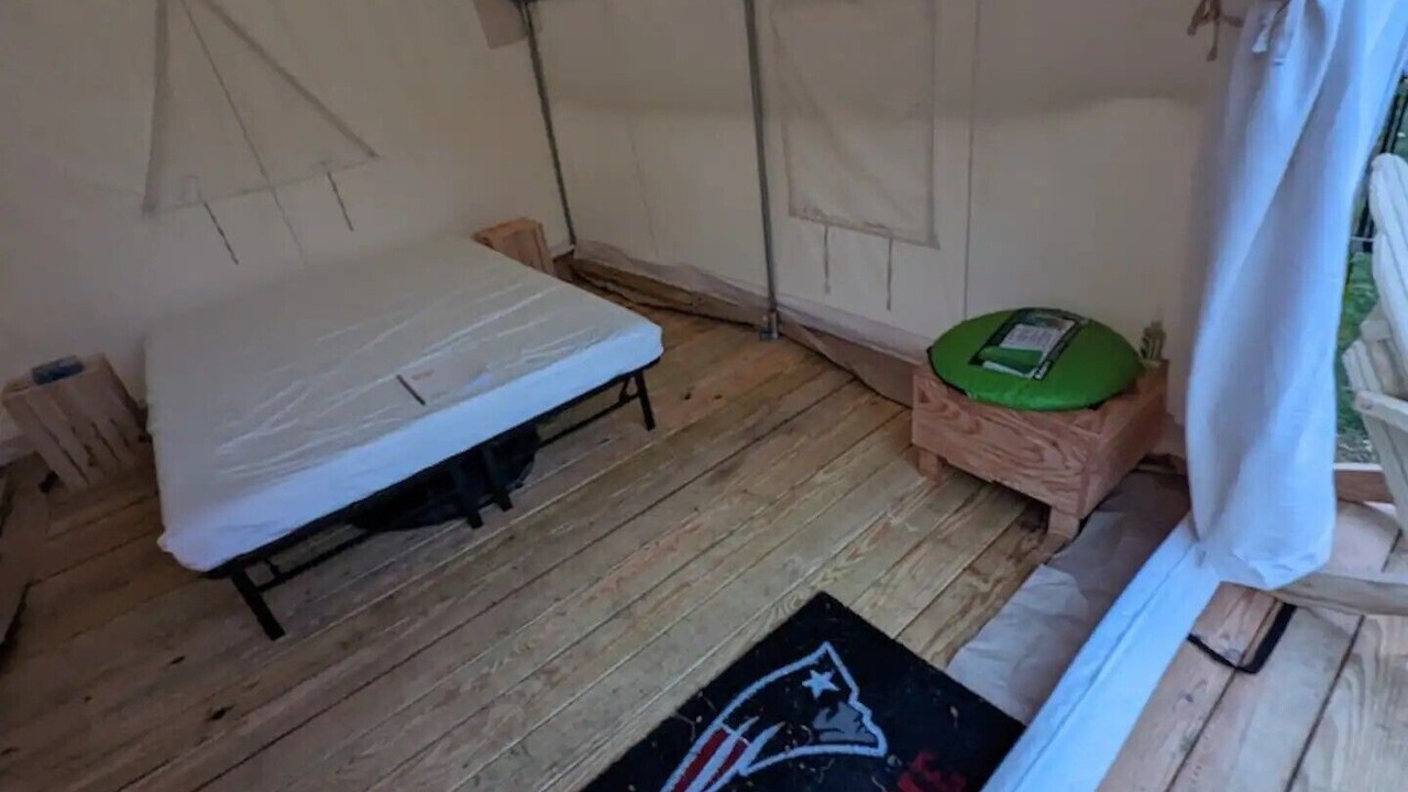 Photo of Bedroom in Elkins