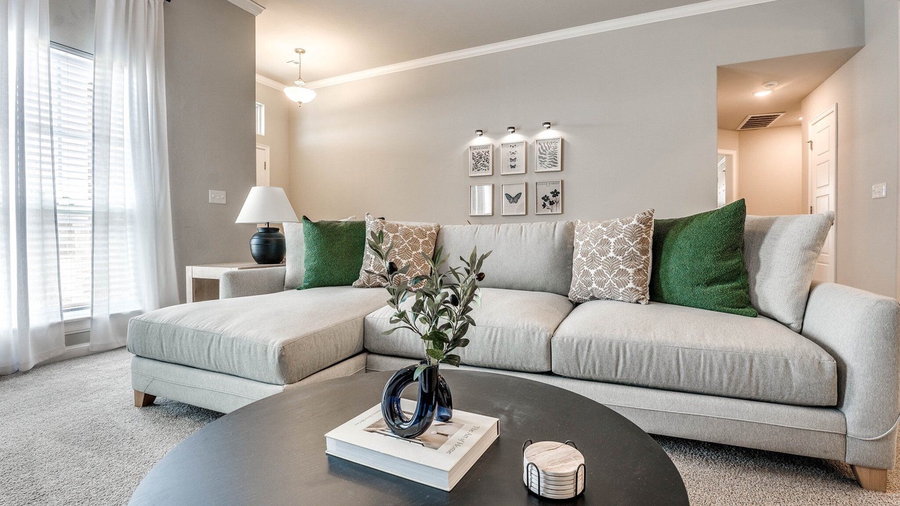 Photo of Livingroom in Midwest City