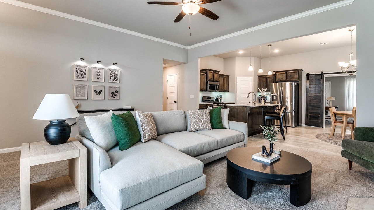 Photo of Livingroom in Midwest City