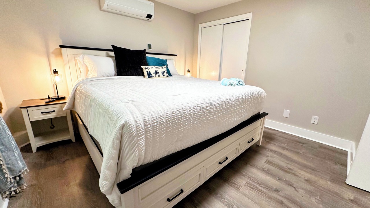 Photo of Bedroom in Saratoga Springs