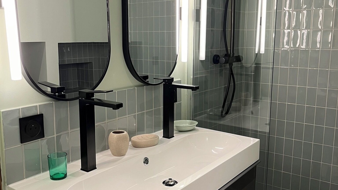 Photo of Bathroom in Eclose-Ouest