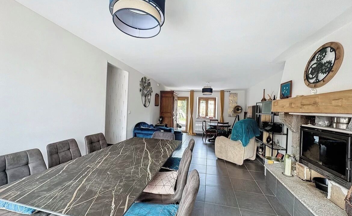 Photo of Livingroom in Saint-Yrieix-les-Bois
