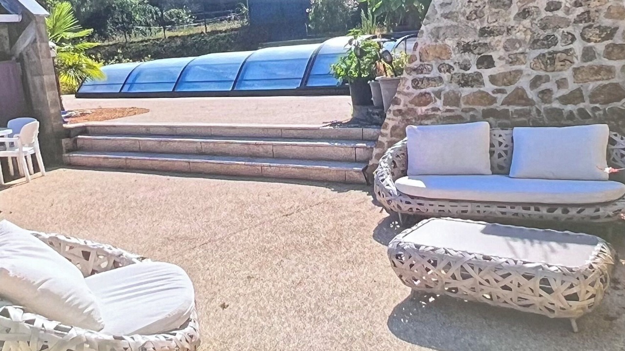 Photo of Patio Balcony in Saint-Yrieix-les-Bois