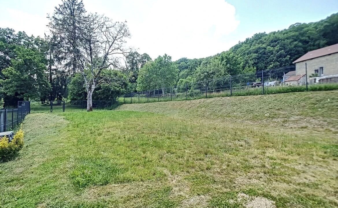 Photo of Outdoor in Saint-Yrieix-les-Bois