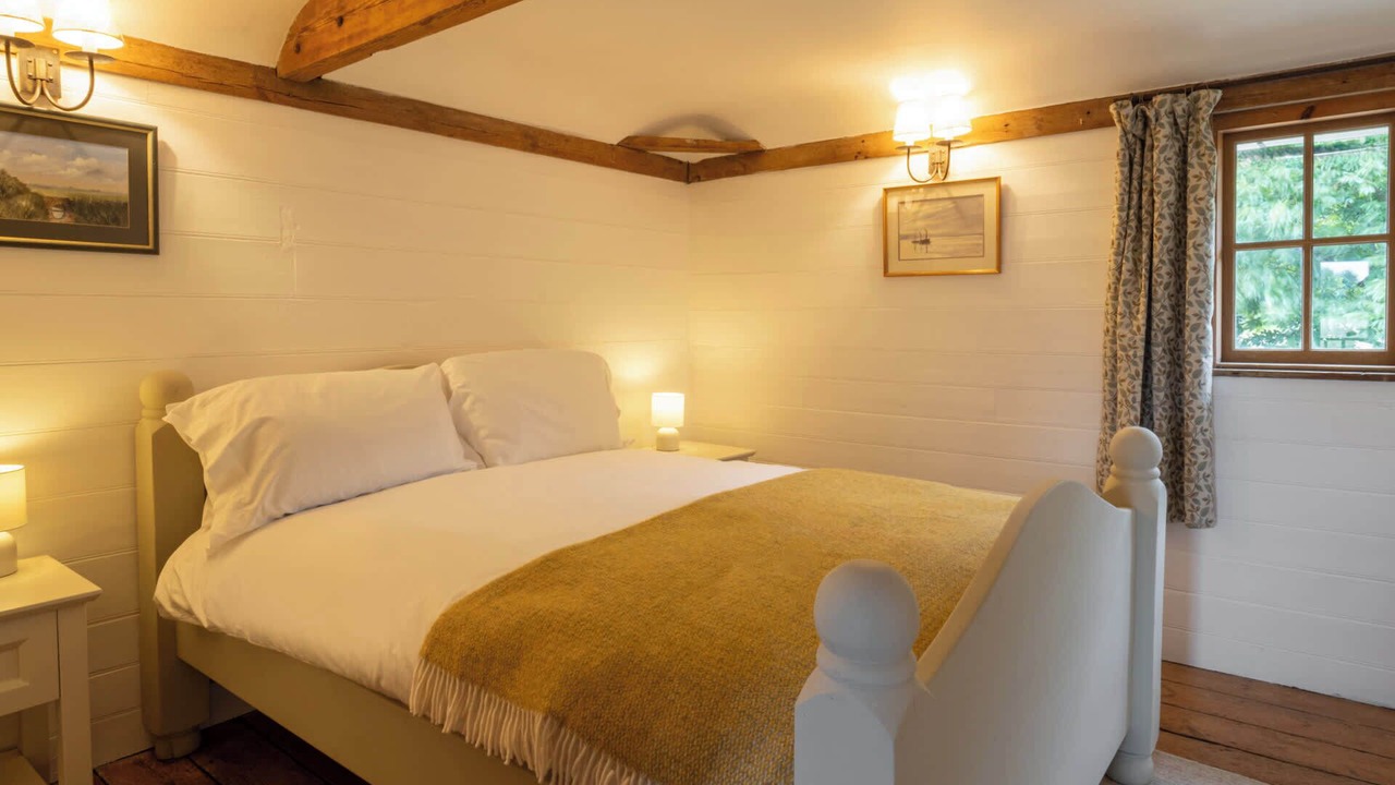 Photo of Others in Bilting