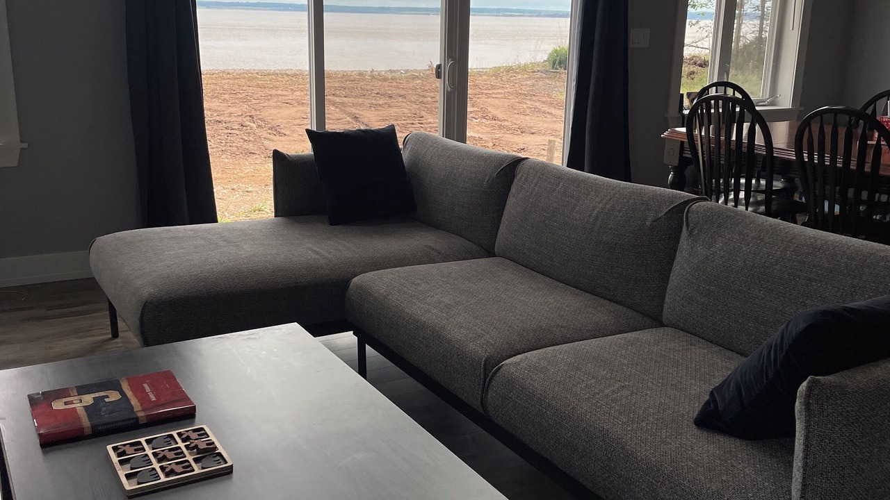 Photo of Livingroom in Colchester County