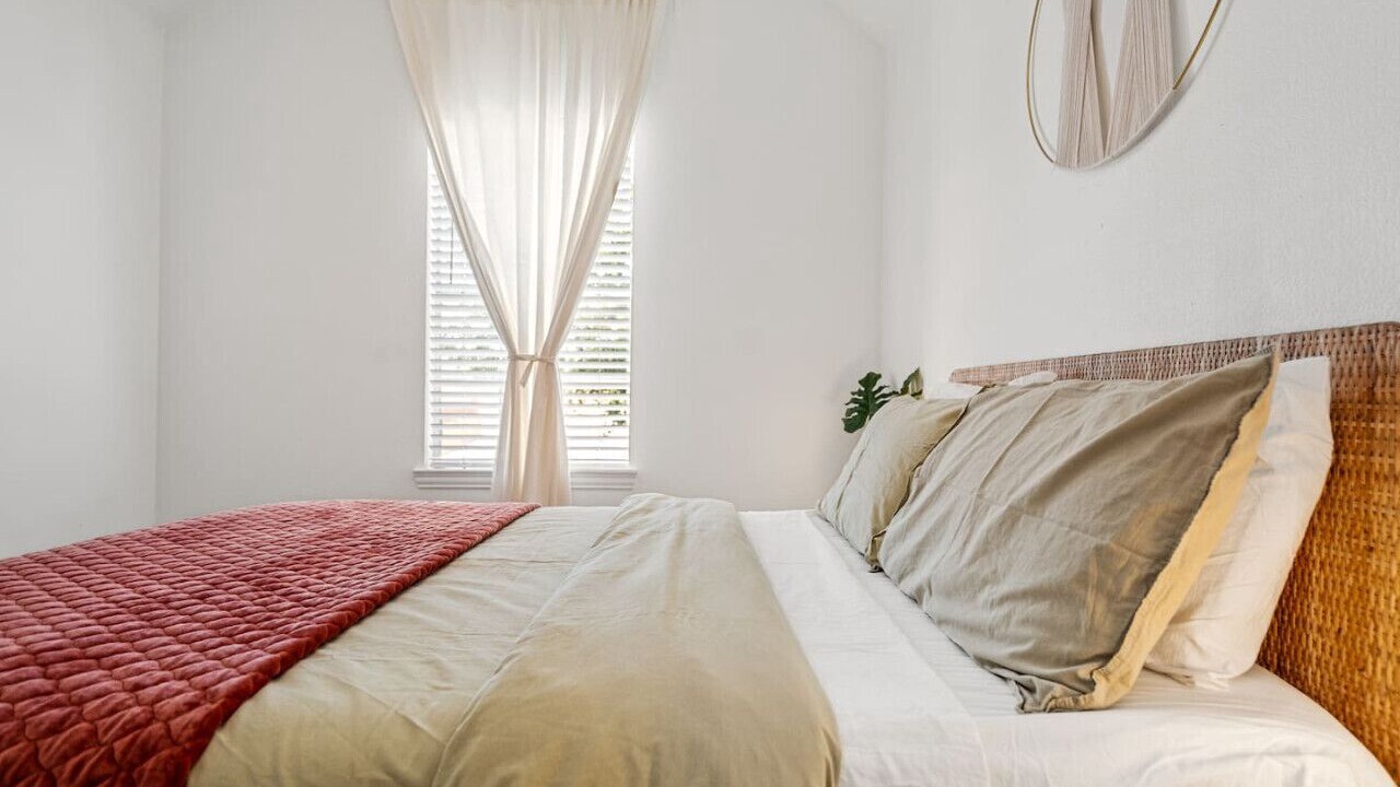 Photo of Bedroom in Valley Ranch