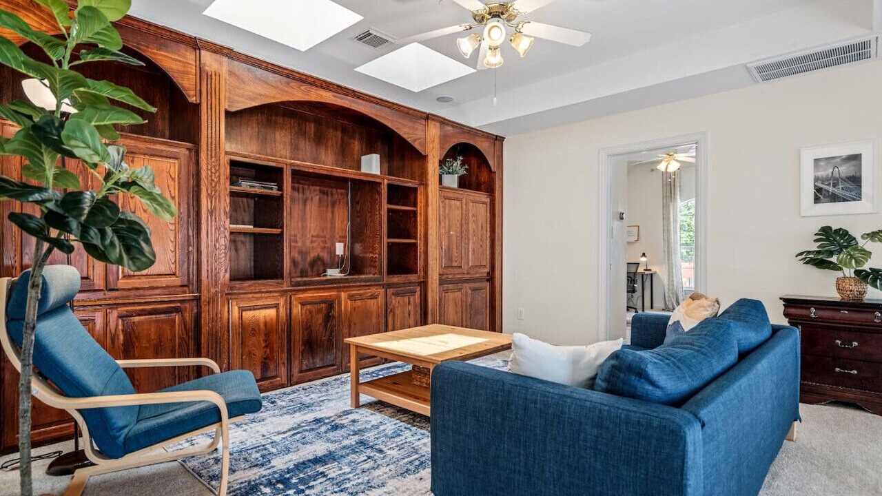 Photo of Livingroom in Valley Ranch
