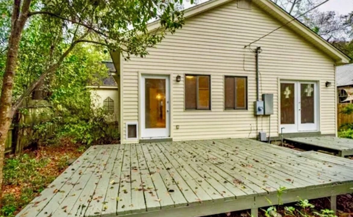 Photo of Outdoor in Rosewood