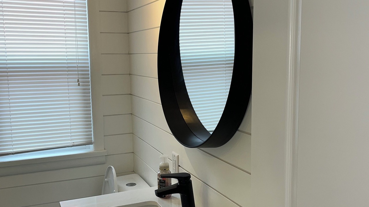 Photo of Bathroom in Port Stanley