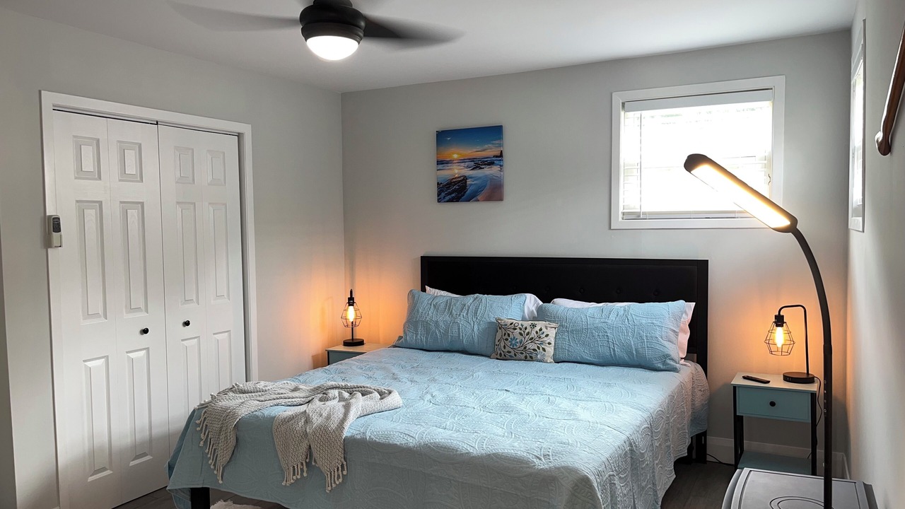 Photo of Bedroom in Port Stanley