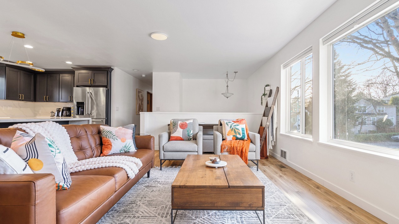 Photo of Livingroom in Central District