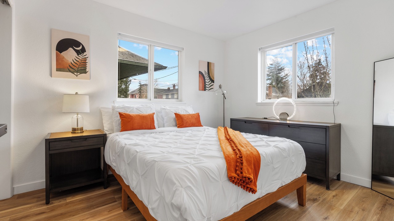 Photo of Bedroom in Central District