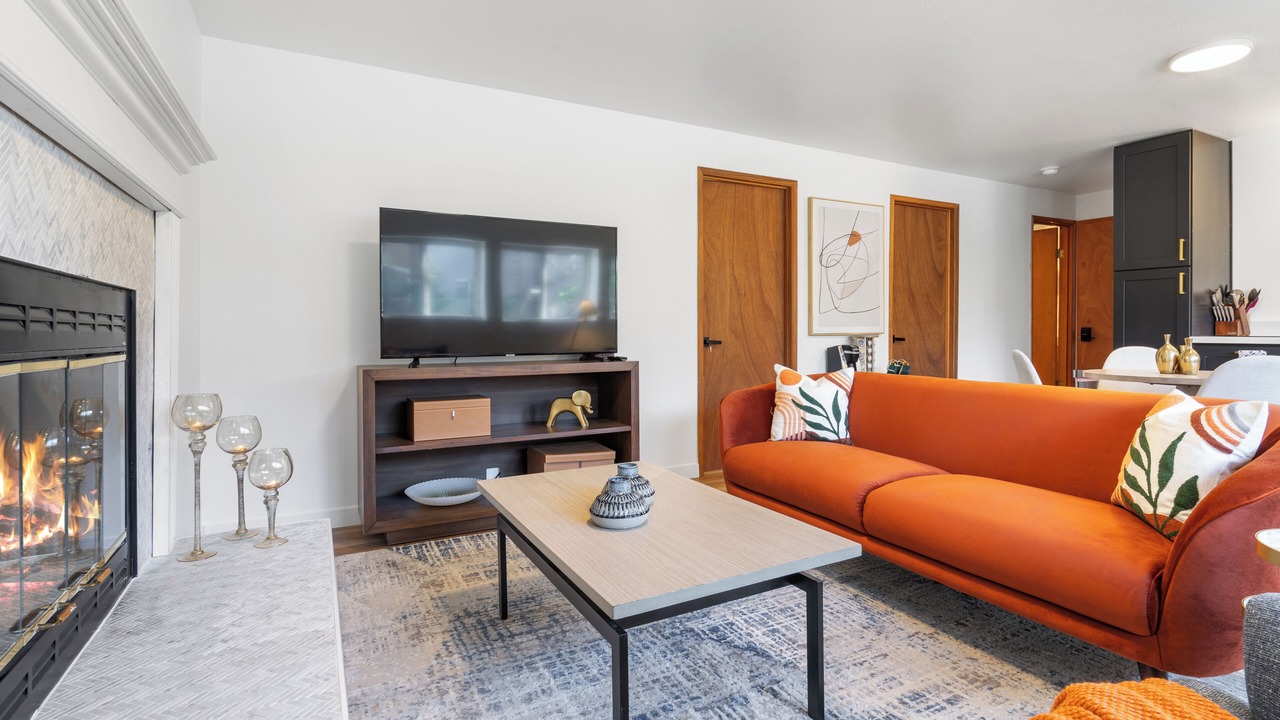 Photo of Livingroom in Central District