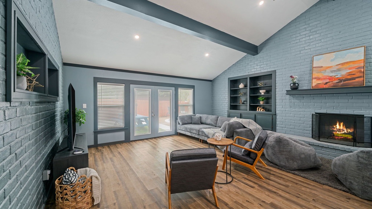 Photo of Livingroom in Texas City