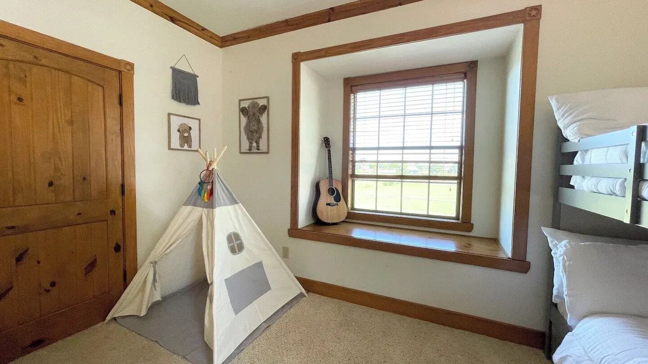 Photo of Bedroom in Waxahachie