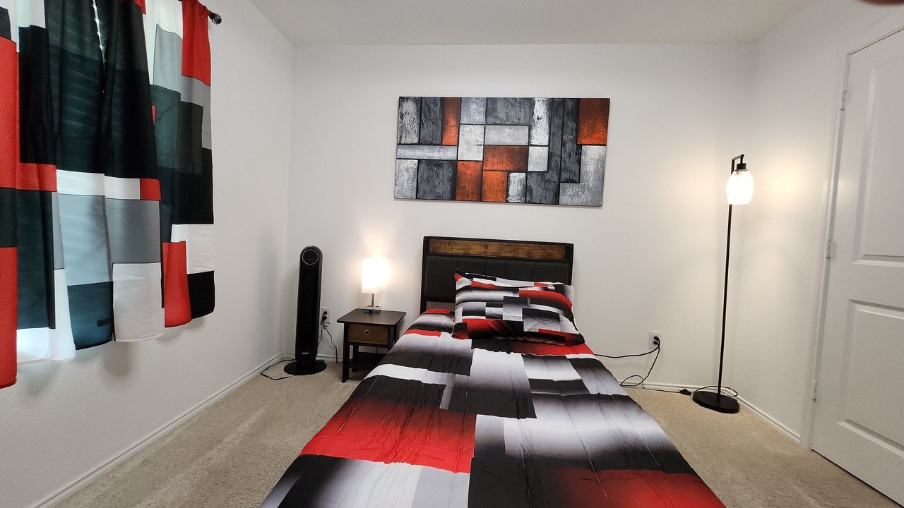 Photo of Bedroom in Hutchins