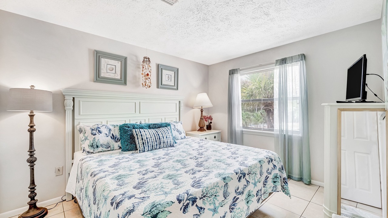 Photo of Bedroom in Englewood