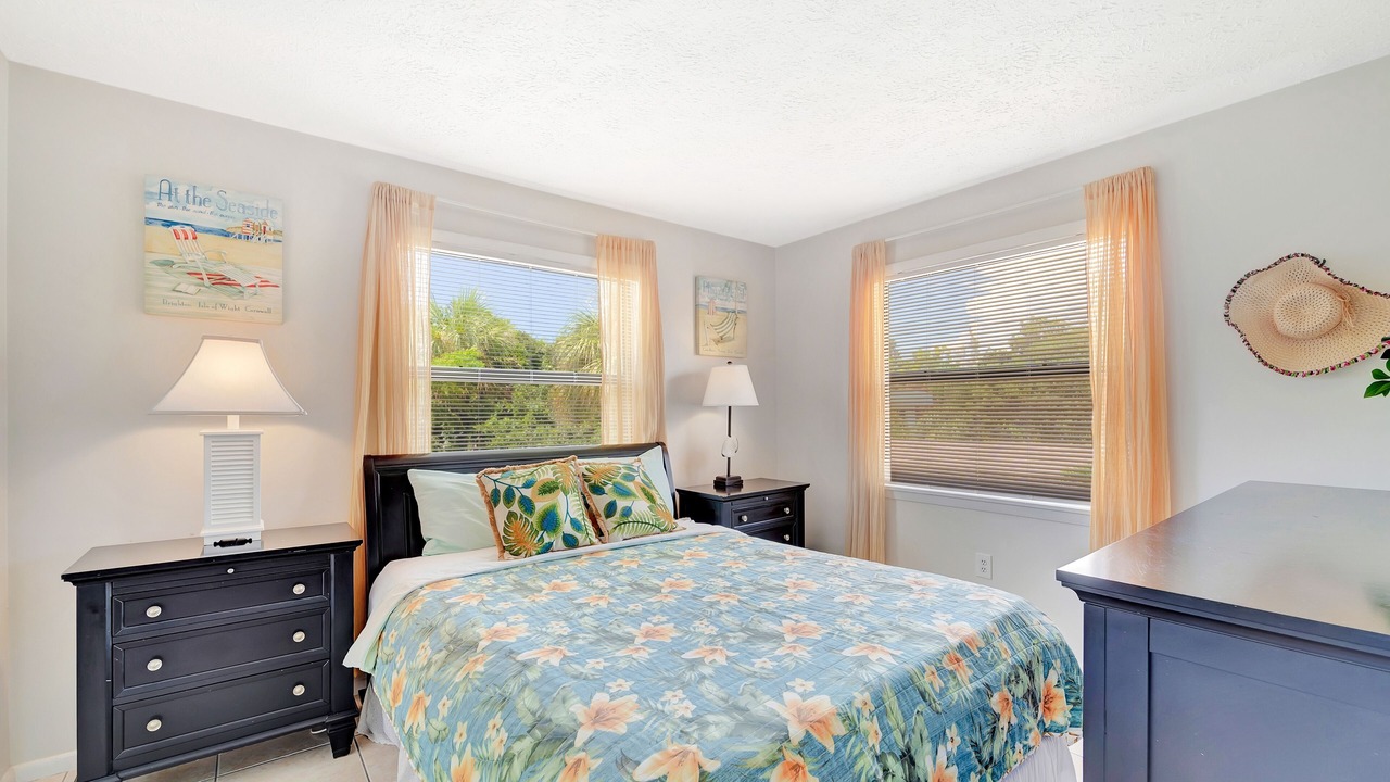 Photo of Bedroom in Englewood