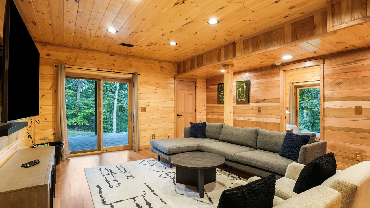 Photo of Livingroom in Logan
