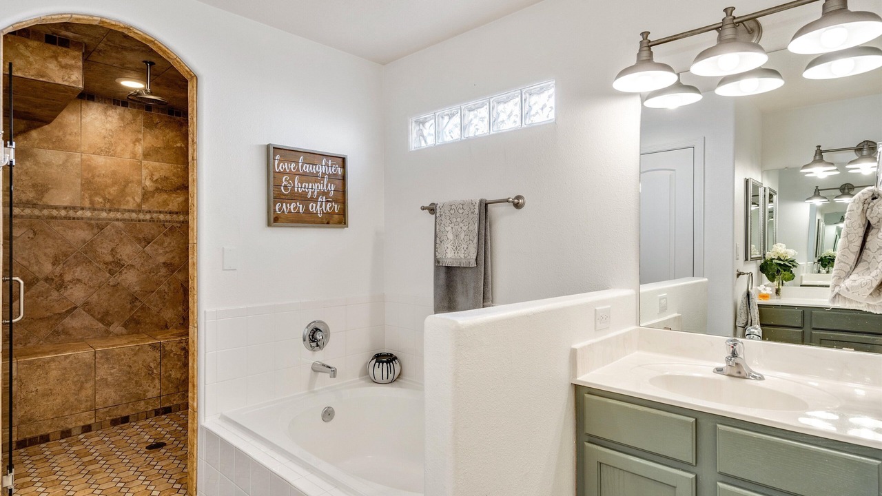 Photo of Bathroom in North Albuquerque Acres