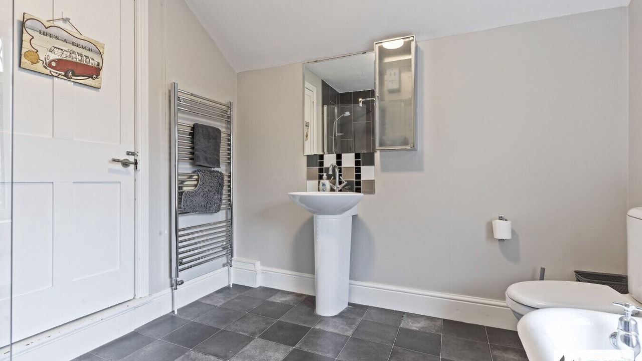 Photo of Bathroom in Alton