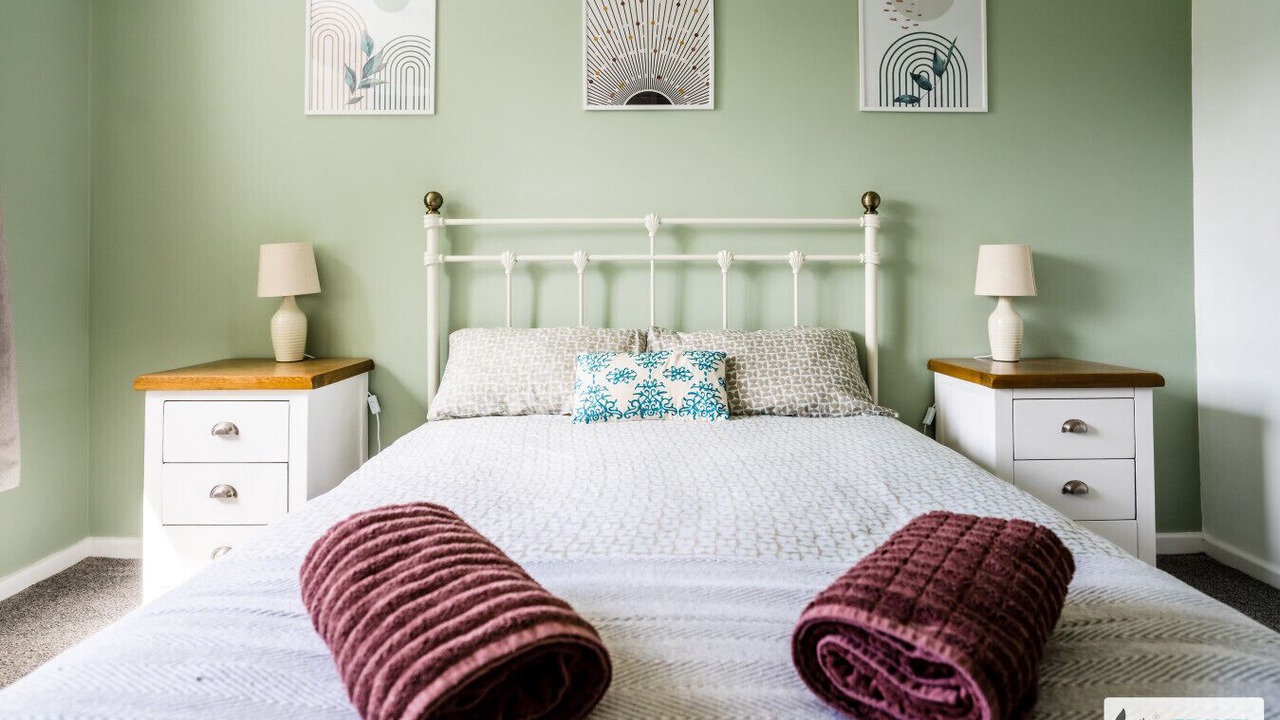 Photo of Bedroom in Nottingham