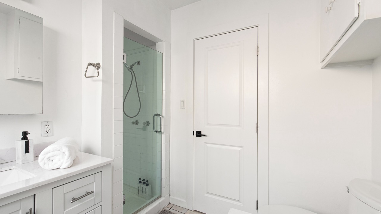 Photo of Bathroom in Burbank