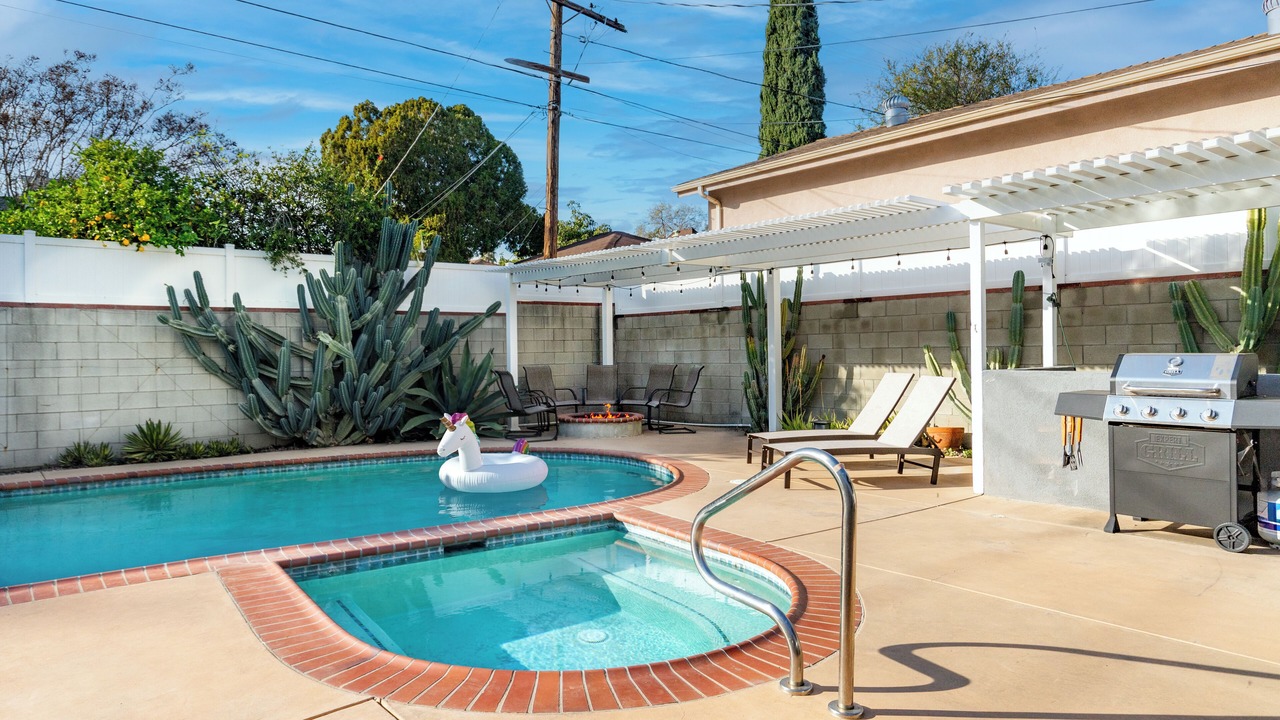 Photo of Outdoor in Burbank