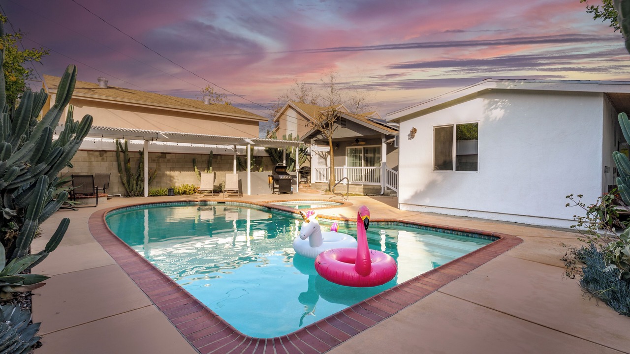 Photo of Outdoor in Burbank