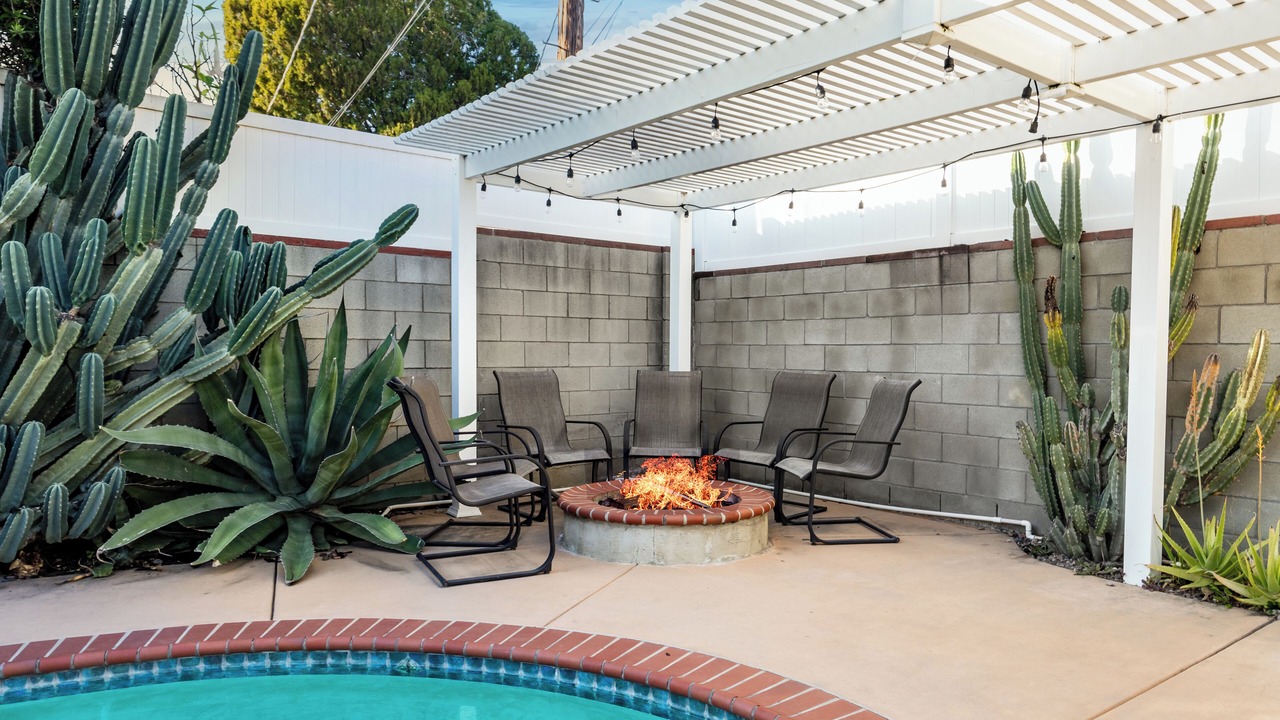 Photo of Outdoor in Burbank