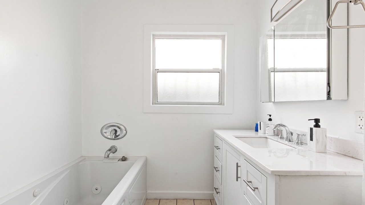 Photo of Bathroom in Burbank